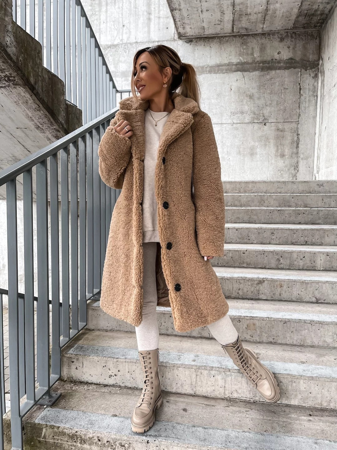 Warm Teddy women's coat (40% discount)